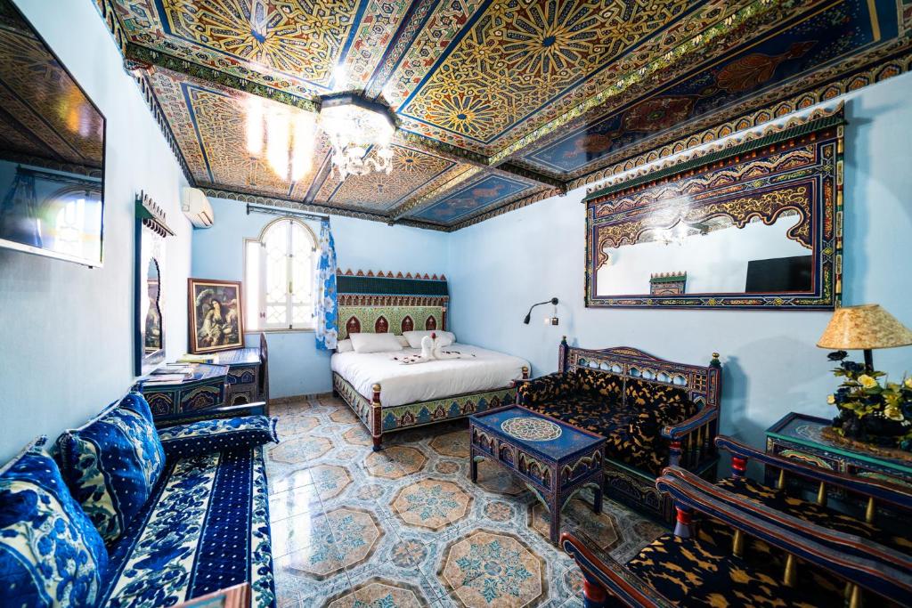 Moroccan House image 9