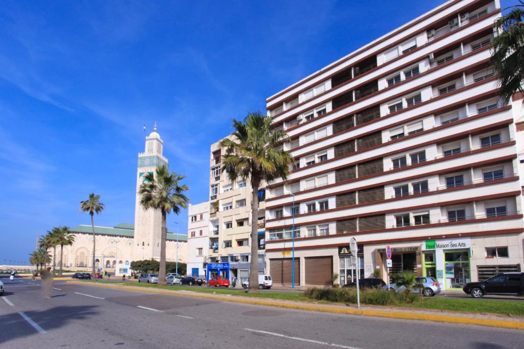 Mosquee & Sea View Casablanca image 0