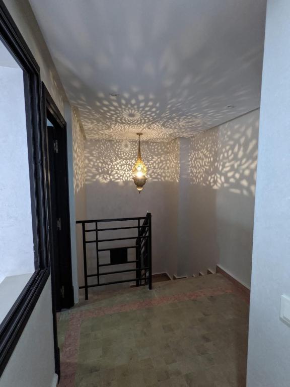 Perfect location Gueliz flat, very private and spacious. image 6