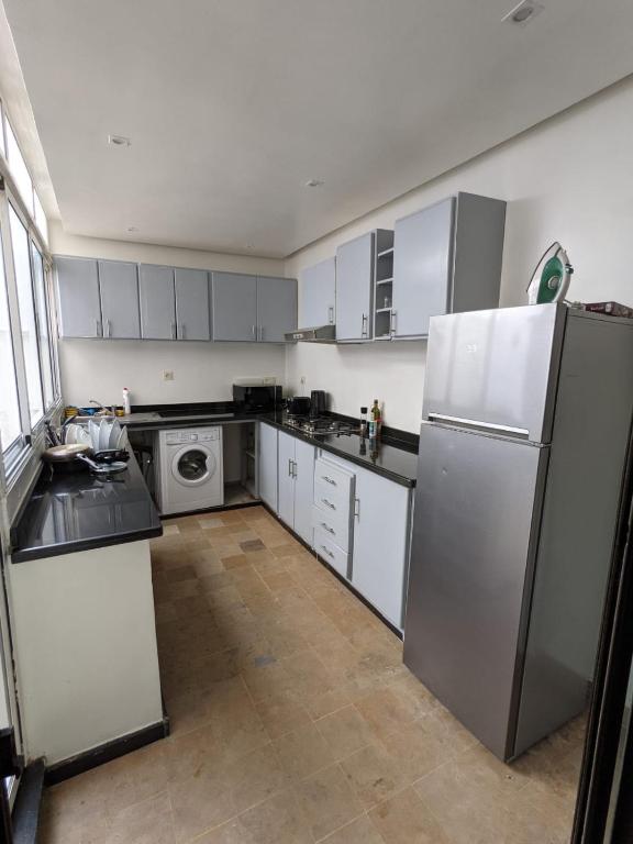 Perfect location Gueliz flat, very private and spacious. image 9