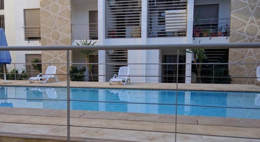 Prestigia Fes 3 bedroom apartment with pool & 24/7 security image 0