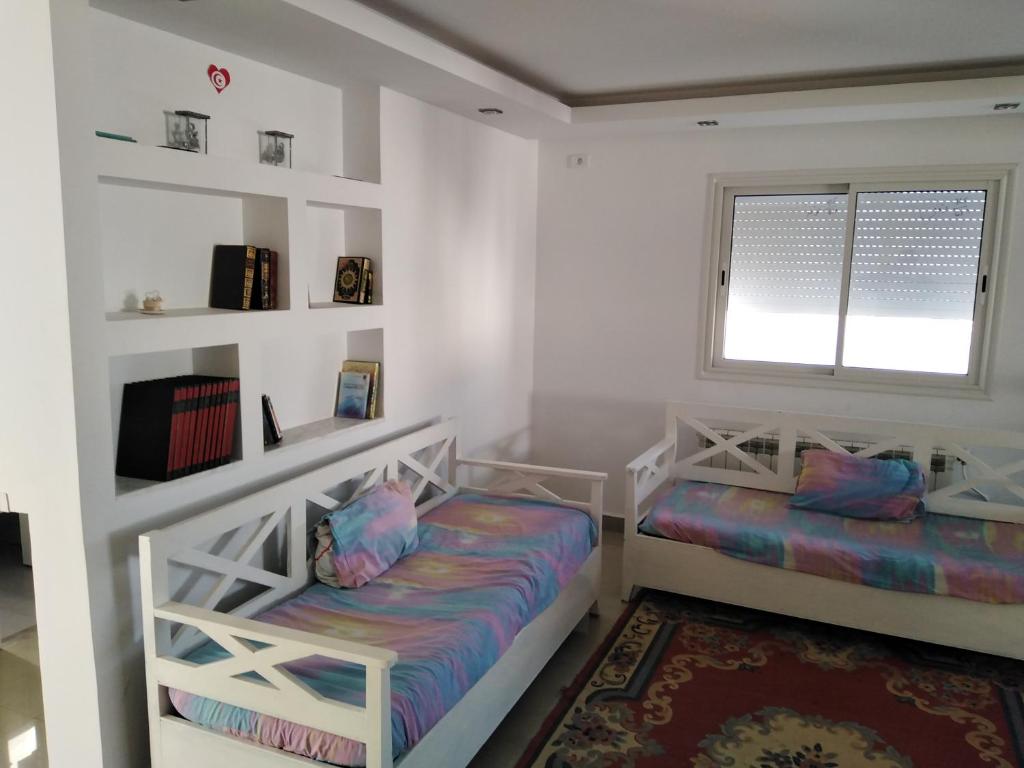 Pretty and independent Apartment located in Tunis city image 6