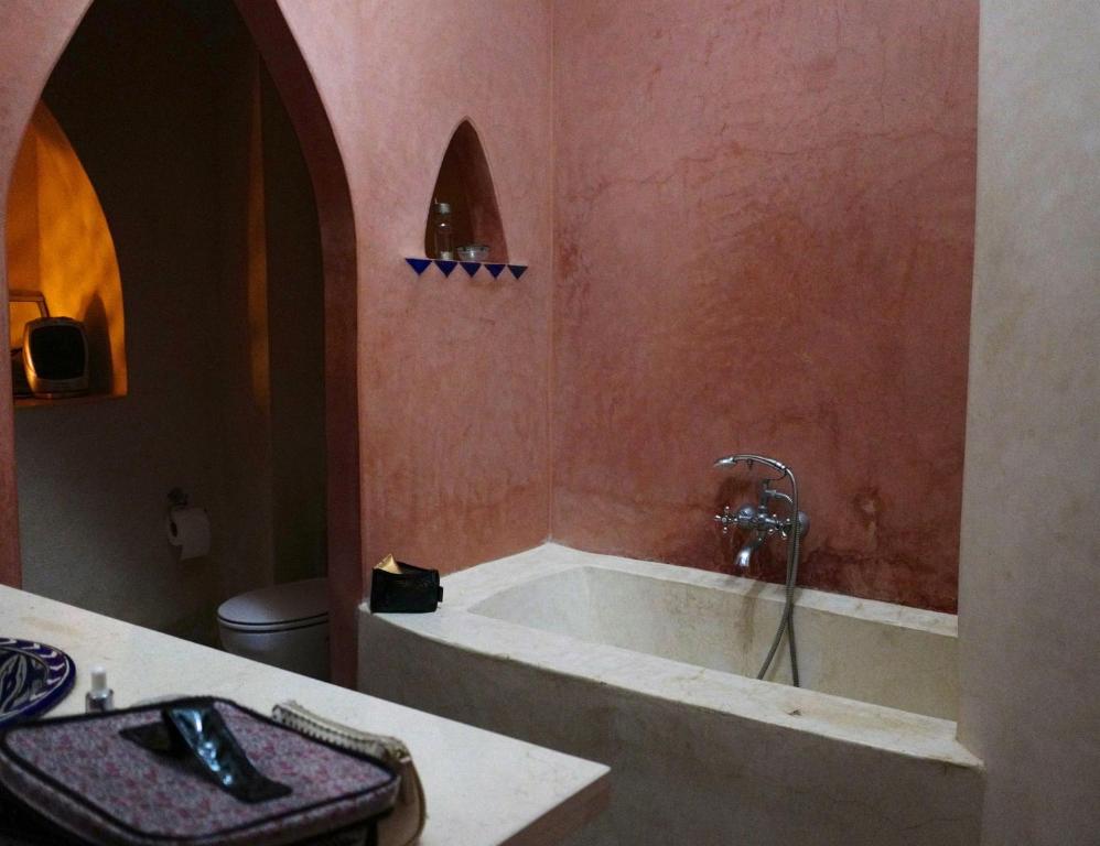 Riad 58 Blu image 4