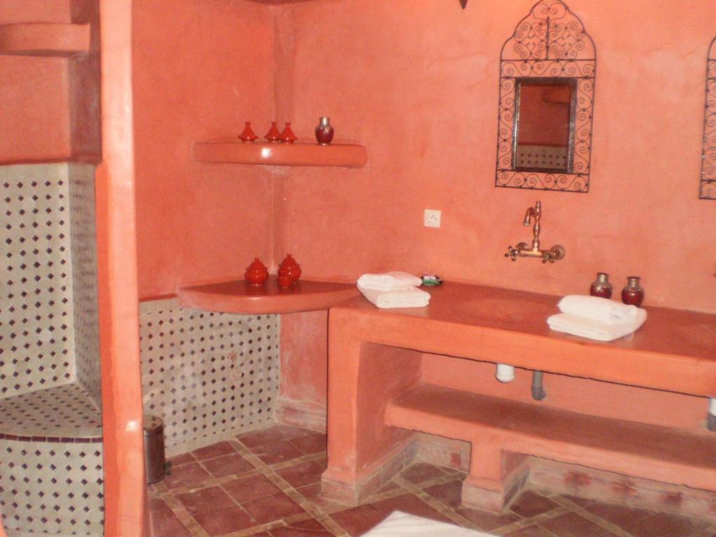 Riad Ain Khadra image 0