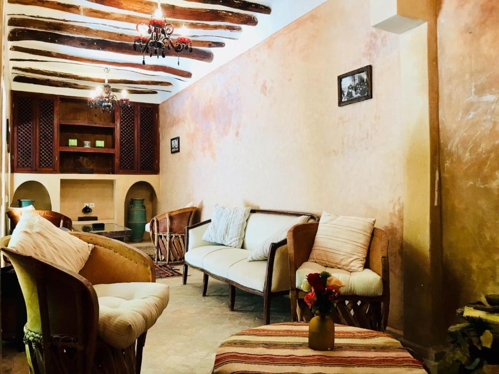 Riad AKL image 6