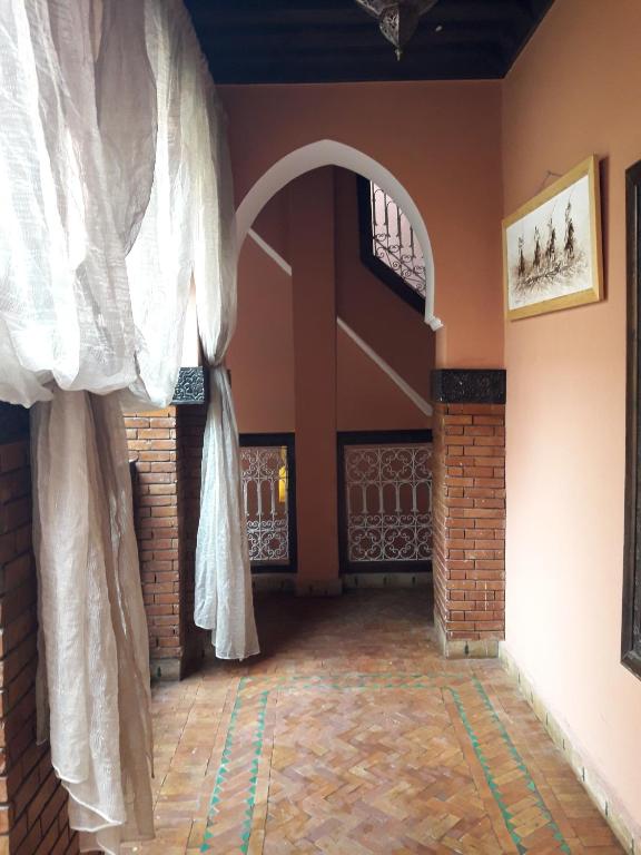 Riad Arjan image 4