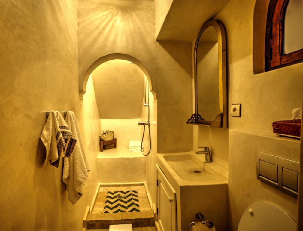 Riad Aventurine image 6