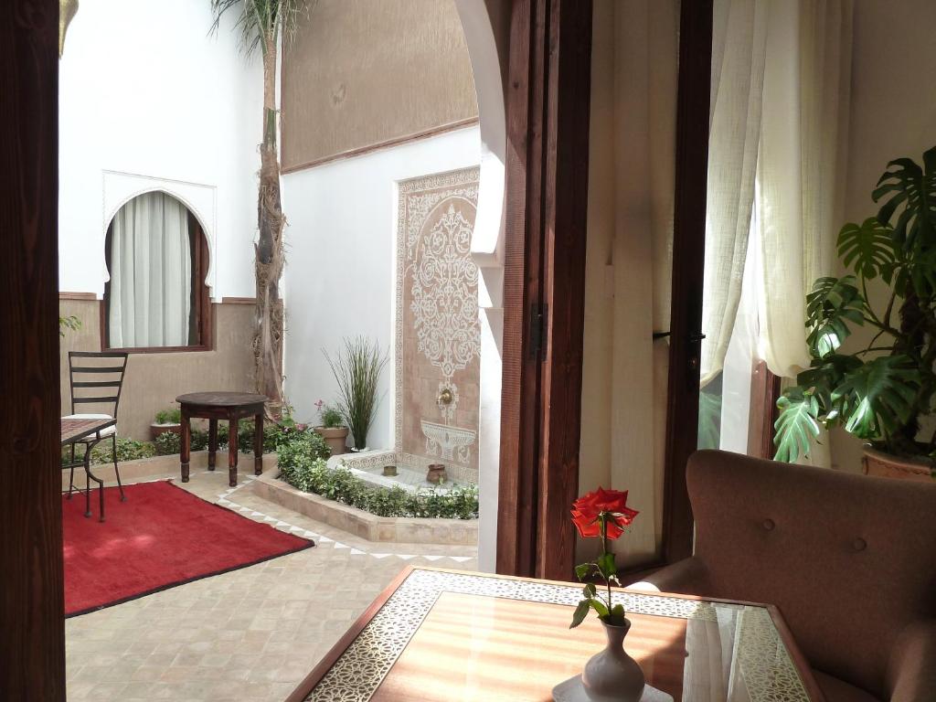 Riad Carina image 4