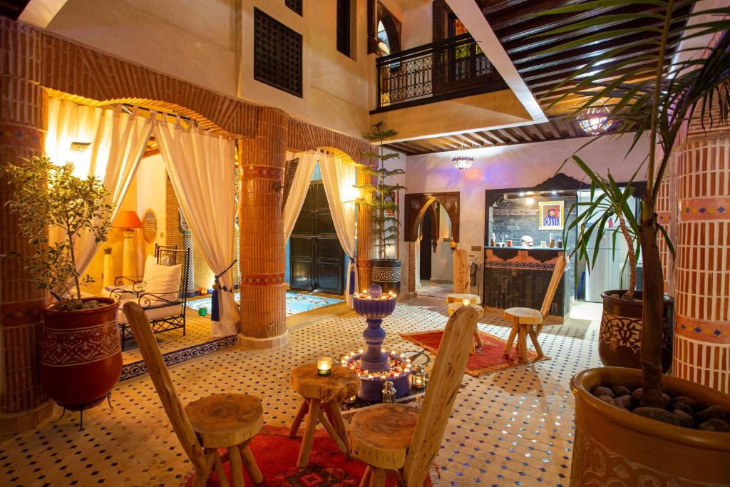 Riad Christina image 1