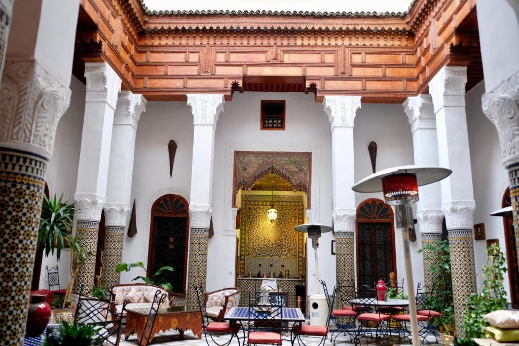 Riad Dar Skalli & SPA image 2