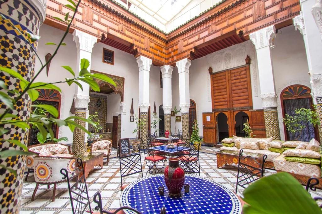 Riad Dar Skalli & SPA image 5