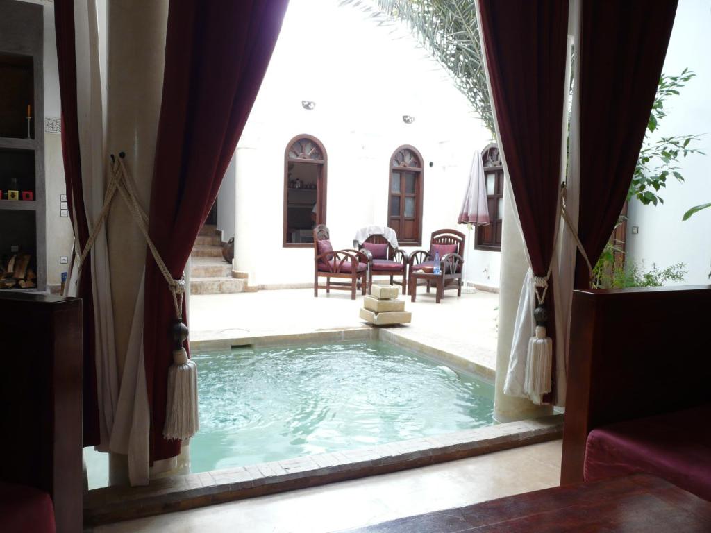 Riad Elias image 0