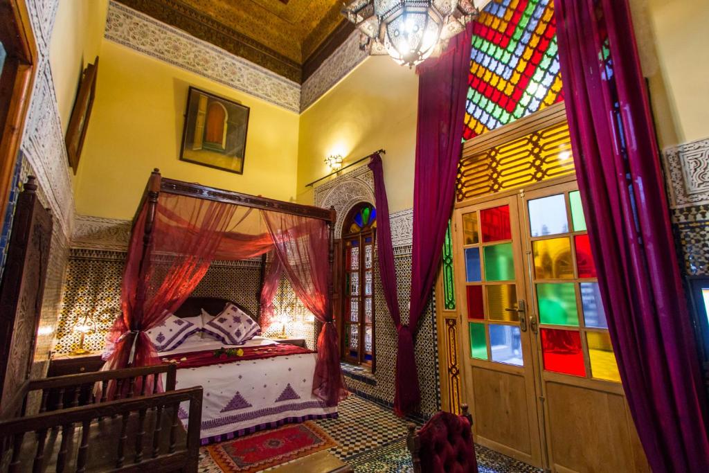 Riad Ibn Khaldoun image 5