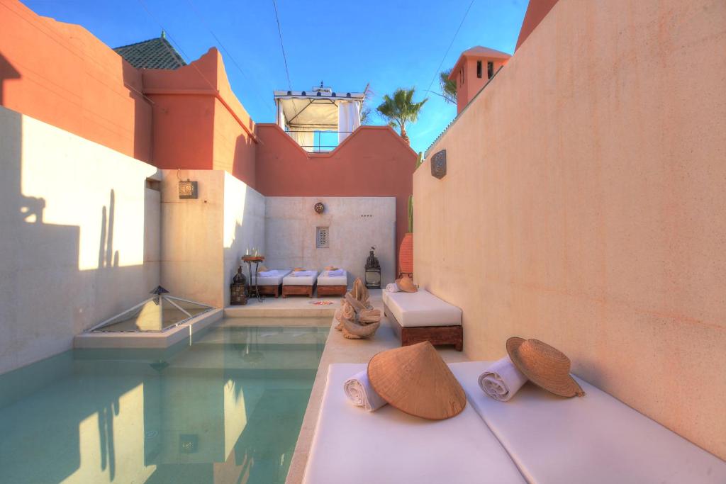 Riad Kaiss By Anika image 2