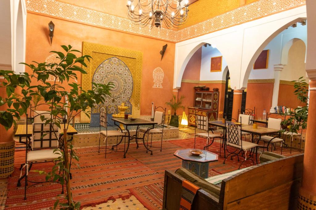 Riad Losra image 1