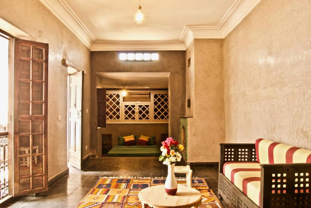 Riad Rockech image 7