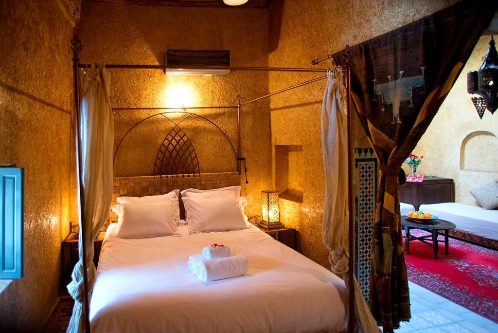 Riad Safir image 1