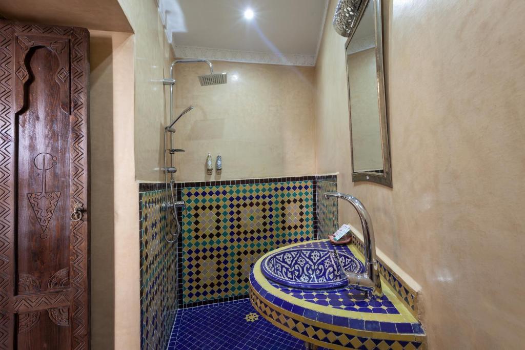 Riad Salman image 6