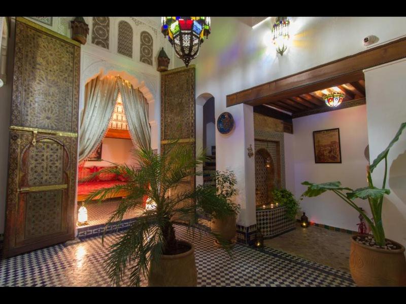 Riad Sanaa Rose image 1