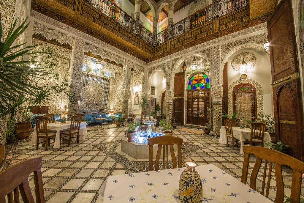 Riad Sara image 1