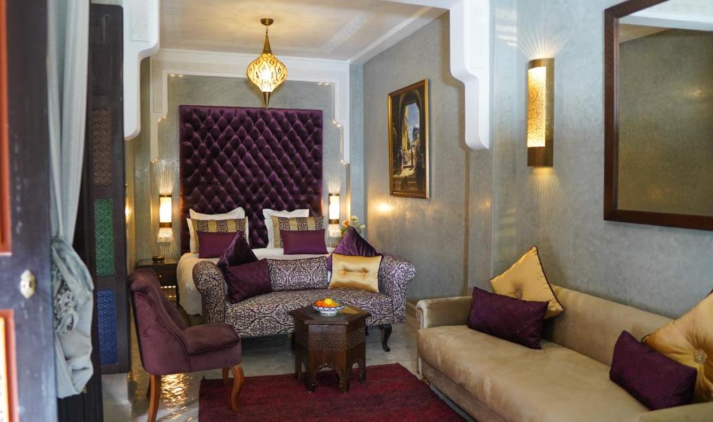 Riad Sultan Suleiman image 1