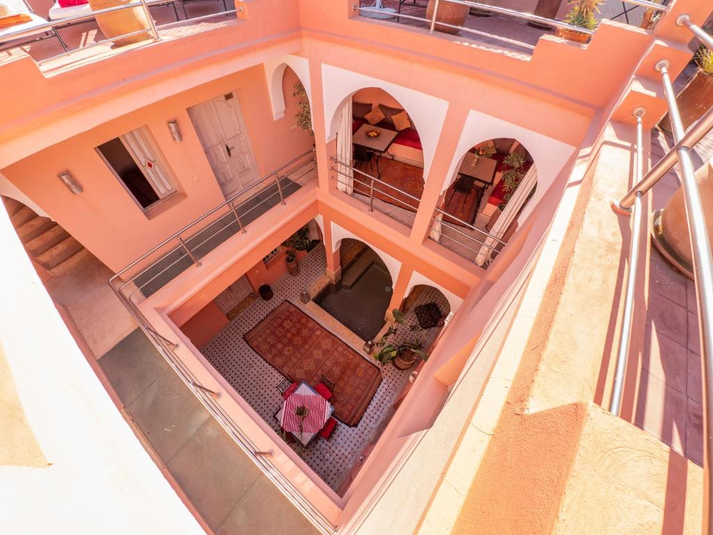 Riad Tahani image 5