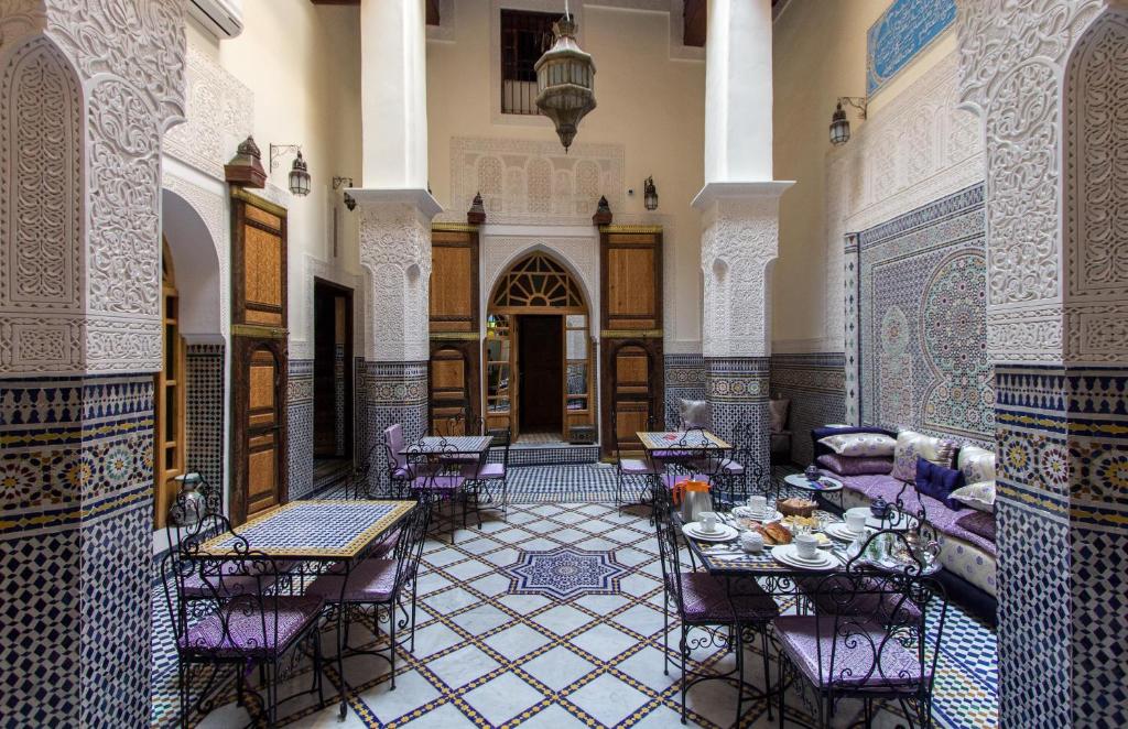 Riad Taryana image 0