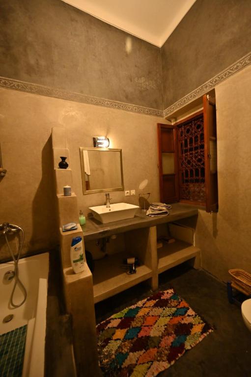 Riad Thycas image 4