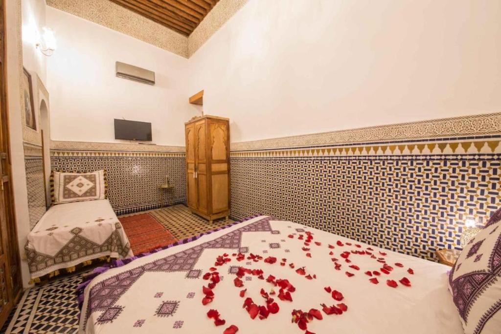 Room in Guest room - Charming Riad Ouliya image 3