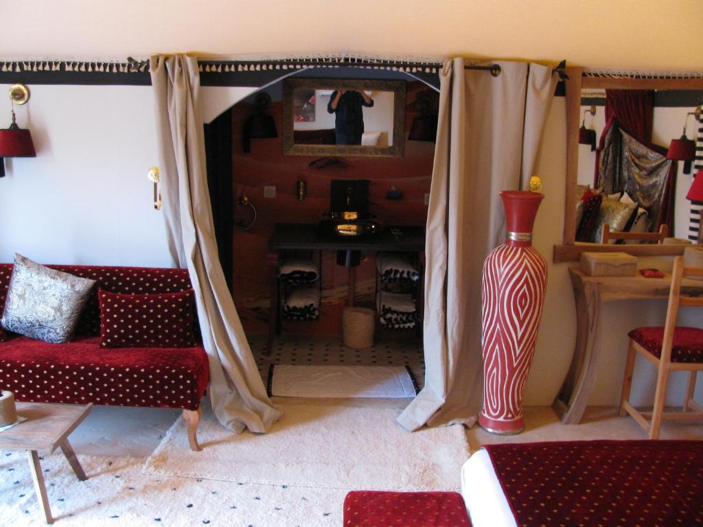 Sahara Luxury Tents image 8