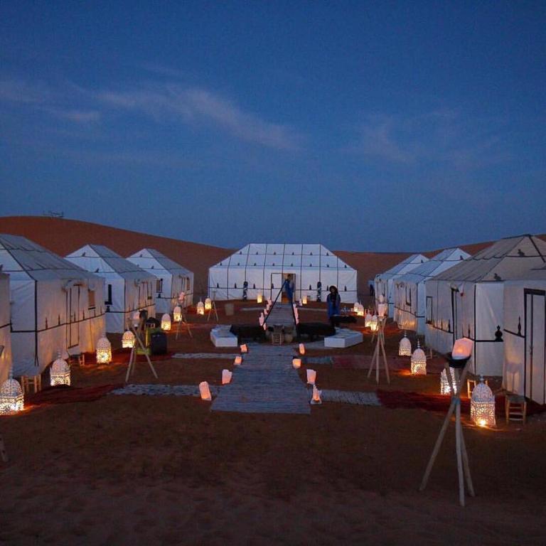 sand rose luxury camp image 1