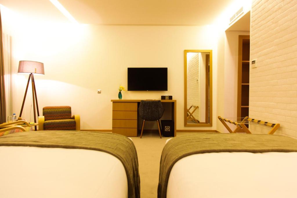 Smarts Hotel image 7