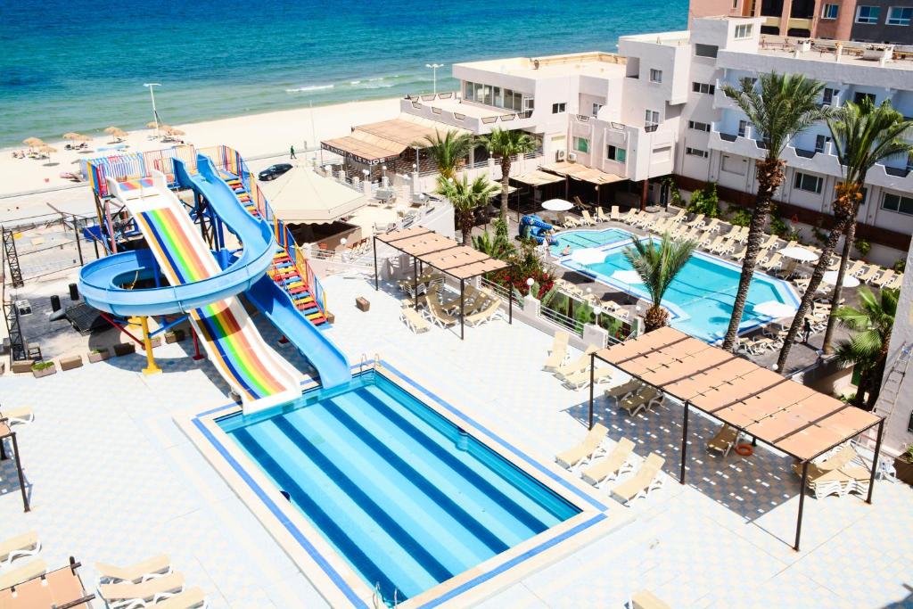 Sousse City & Beach Hotel image 1