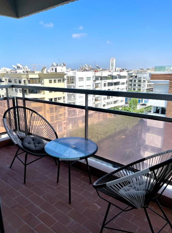 Spacieux appartement en plein Casablanca. image 9