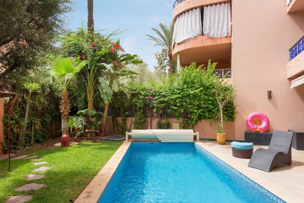 The Sapphire Apartment with Private Swimming Pool & Hot Tub - Hivernage Quarter - By Goldex Marrakech image 1