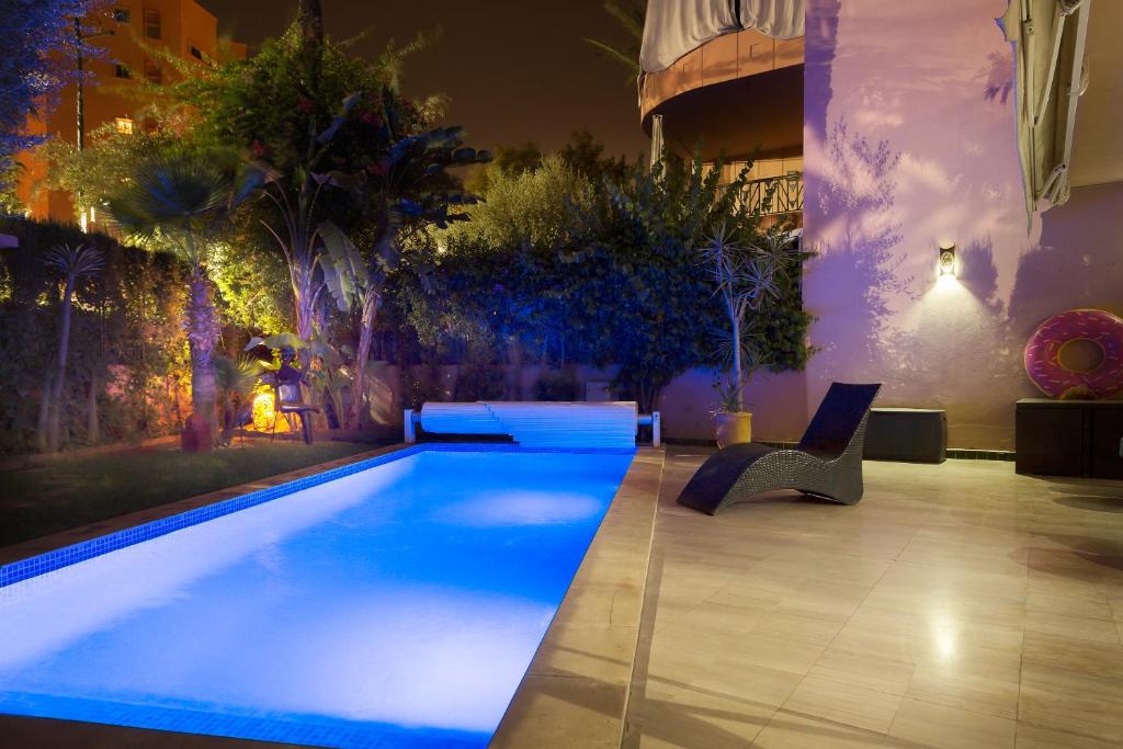 The Sapphire Apartment with Private Swimming Pool & Hot Tub - Hivernage Quarter - By Goldex Marrakech image 3