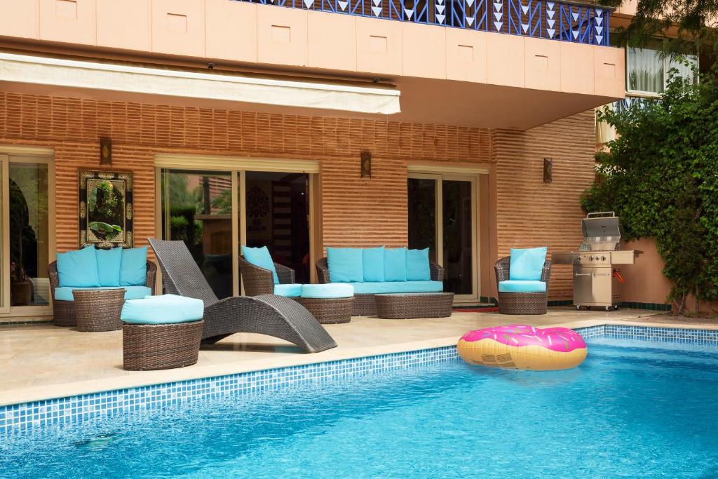 The Sapphire Apartment with Private Swimming Pool & Hot Tub - Hivernage Quarter - By Goldex Marrakech image 5