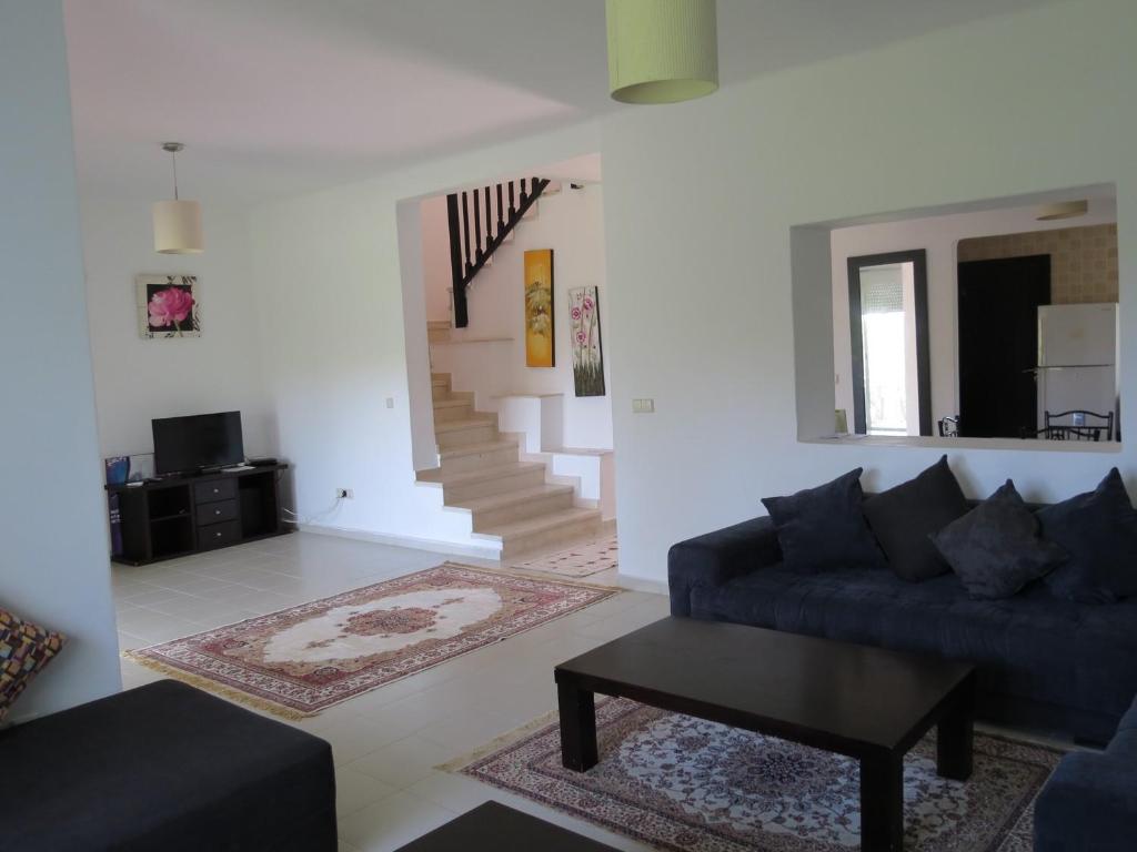 Villa Alcudia Smir Holidays image 7