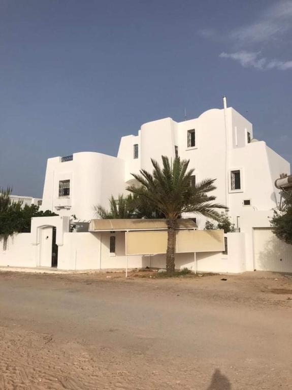 Villa khaled a djerba image 0