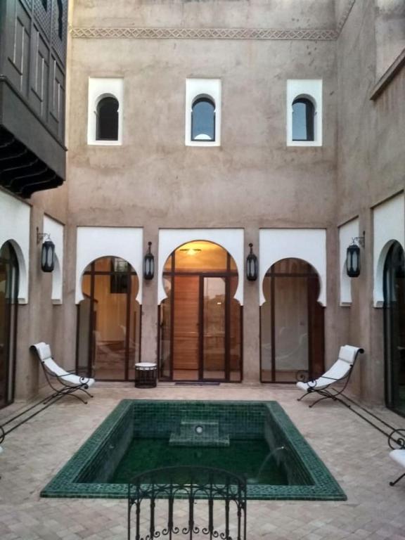 Villa Mayrit, Villa estilo Riad en un entorno único image 3