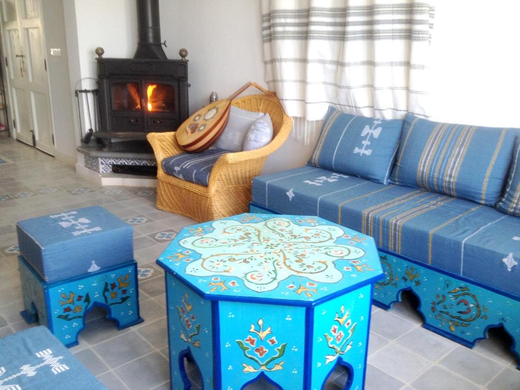 Villa with 5 bedrooms in Djerba with private pool enclosed garden and WiFi 1 km from the beach image 7