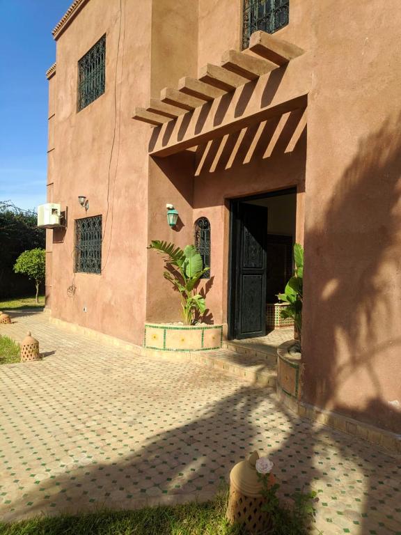 Villa with 5 bedrooms in Marrakech with wonderful mountain view private pool enclosed garden image 9