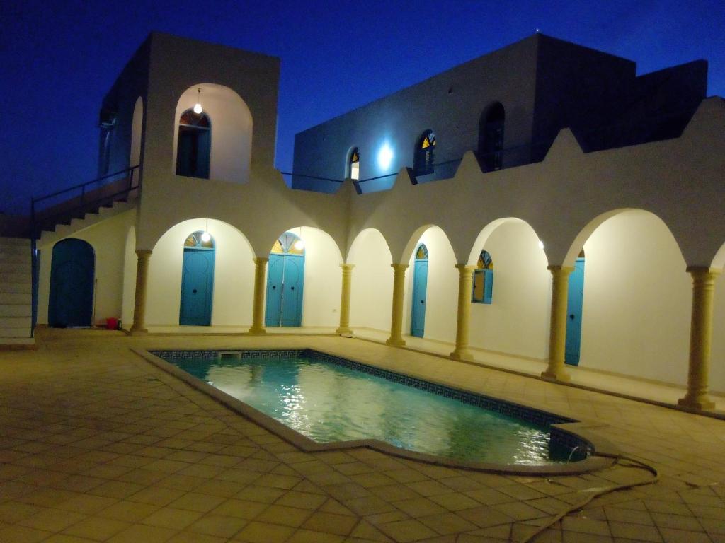 Villa with 6 bedrooms in Djerba with wonderful city view private pool enclosed garden image 6